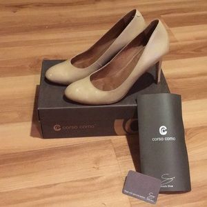 Corso Como Del Round Toe Patent Leather Pump